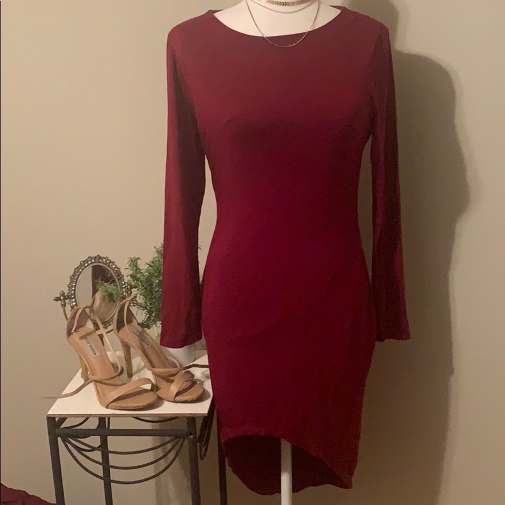 3/$15💕 Long sleeve dress with high thigh by WTD
